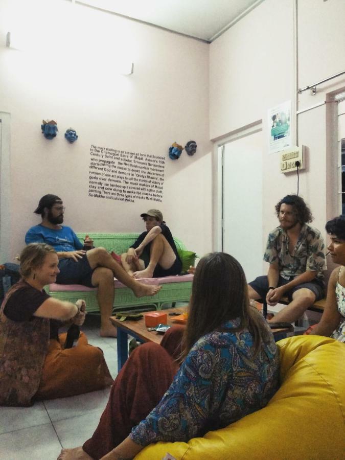 Gibbon Backpackers Hostel Guwahati Zewnętrze zdjęcie