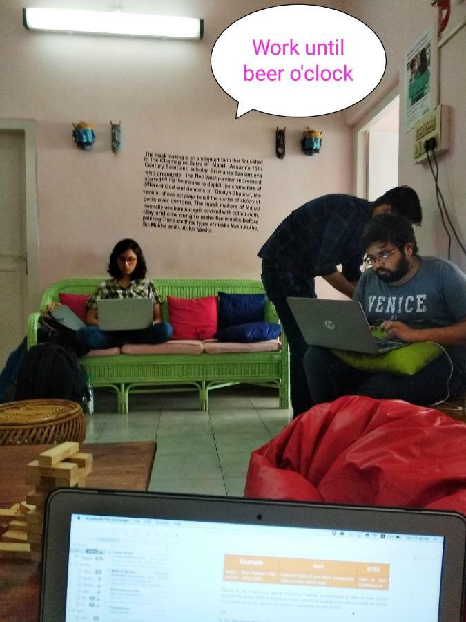 Gibbon Backpackers Hostel Guwahati Zewnętrze zdjęcie